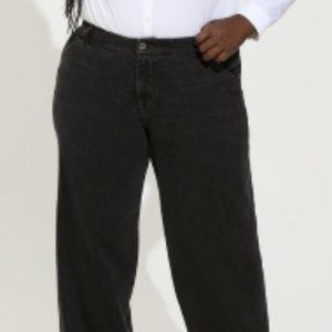 Torrid NWT Straight Classic Denim High-Rise Carpenter Jean Size 12S